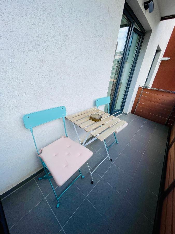 Appartement Montsee Braşov Extérieur photo